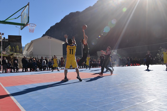 1545899177333496.jpg 1545899177333496.jpg